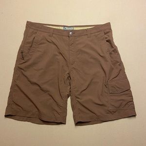 Mountain Khakis Shorts Mens 40 Brown Quick Dry Hiking Shorts Zip 11” cargo